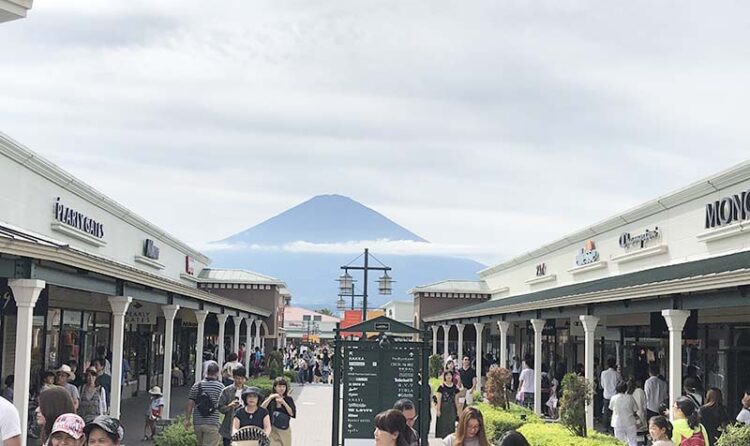 Khu mua sắm Gotemba Outlet