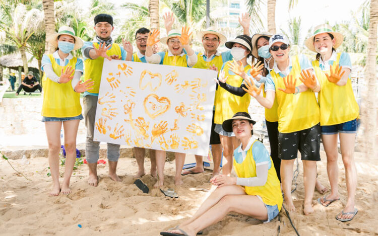 Tour team building doanh nghiệp Quy Nhơn - Phú Yên - Kỳ Co Eo Gió - Nhà Thờ Mằng Lăng - Ghềnh Đá Dĩa - Bãi Xép