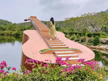 Monkey Island – Vương Quốc Loài Khỉ, Nha Trang