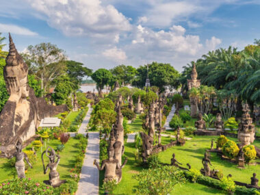 Công viên vườn tượng Phật Wat Xiêng Khuôn (Buddha Park)