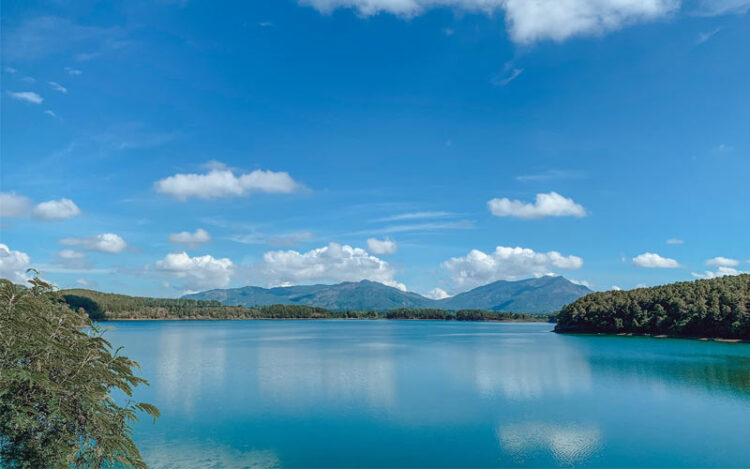 Biển Hồ Pleiku, Buôn Ma Thuột