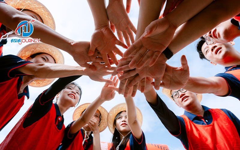 Dự án Team Building Đoàn RiverCrane Vietnam - Kỷ lục xếp mô tô sống động