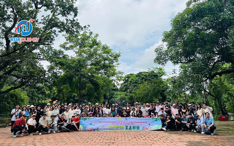 Asia Journey x HUFLIT: Khẳng Định Bản Lĩnh Tổ Chức Tour Giáo Dục